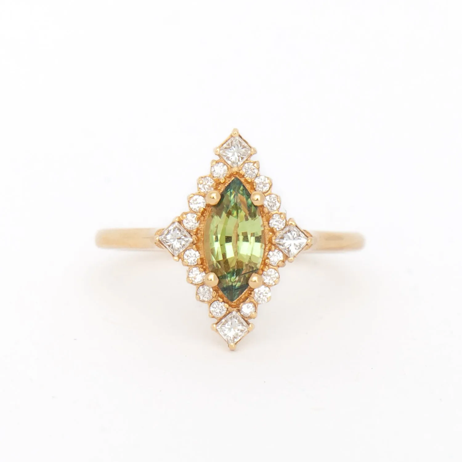 0.83 ct Green Sapphire Marie Ring