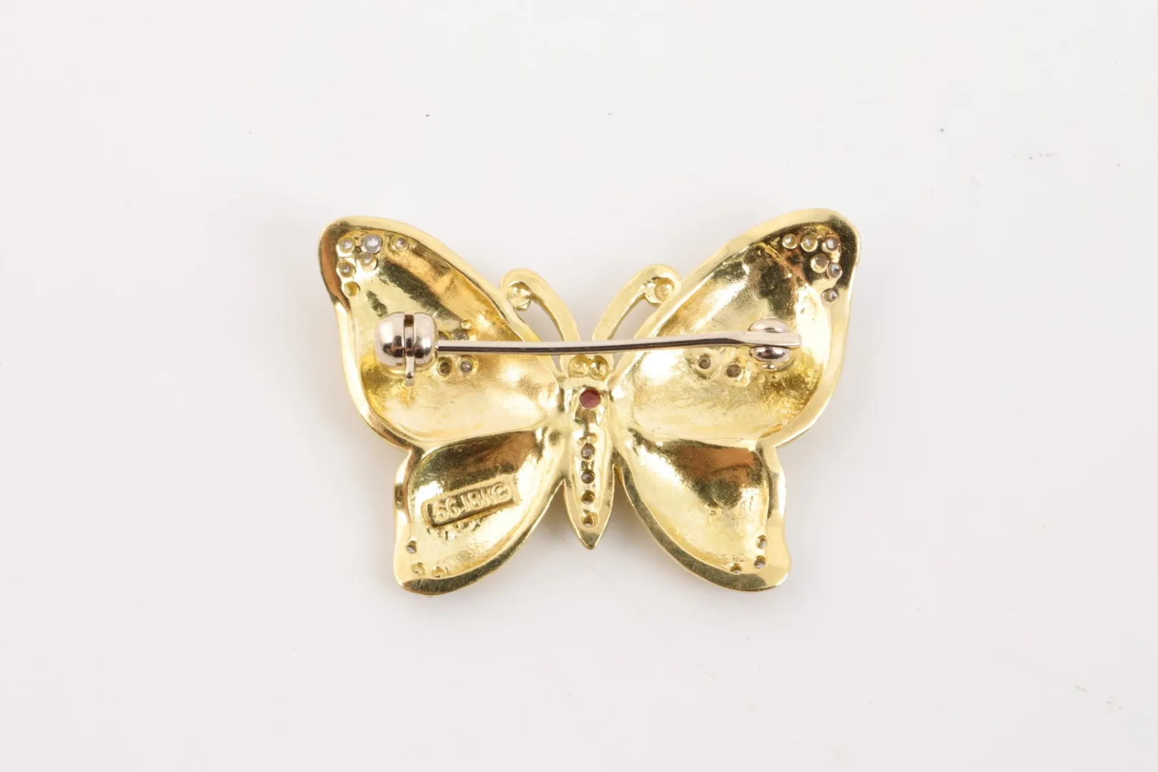 18k Yellow Gold 0.40tcw Diamond 0.03tcw Pink Sapphire Butterfly Pin (8.88g.)