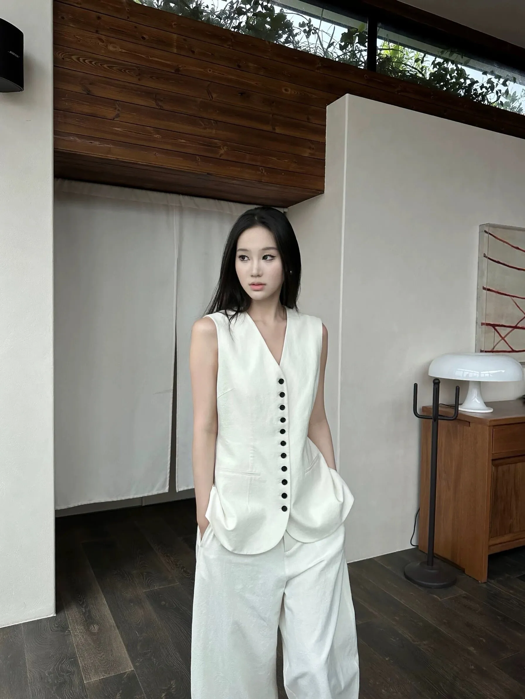 5werkwen Weiji linen texture old money suit pure white high-end vest waist design V-neck micro sickle pants