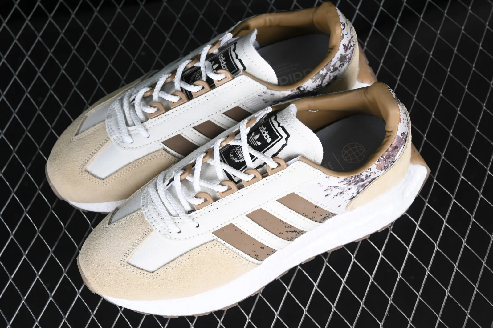 Adidas Originals Retropy E5 Beige White Brown IG5979