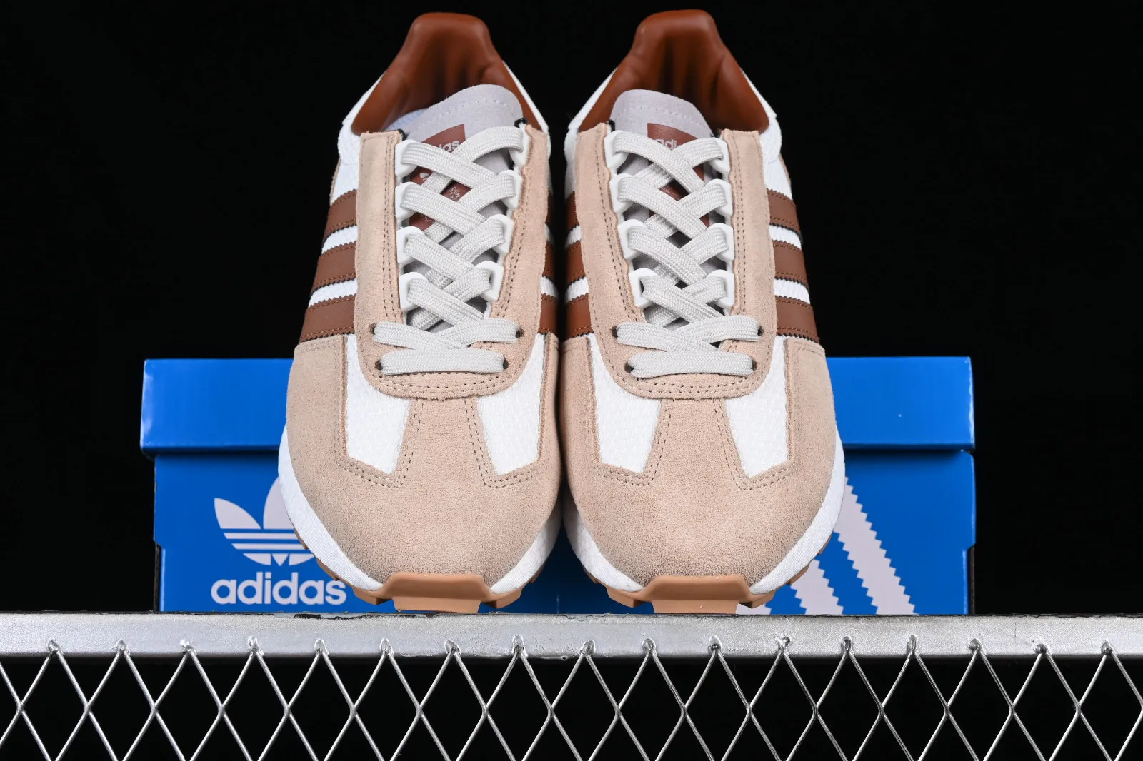 Adidas Originals Retropy E5 Brown Cloud White IH5188