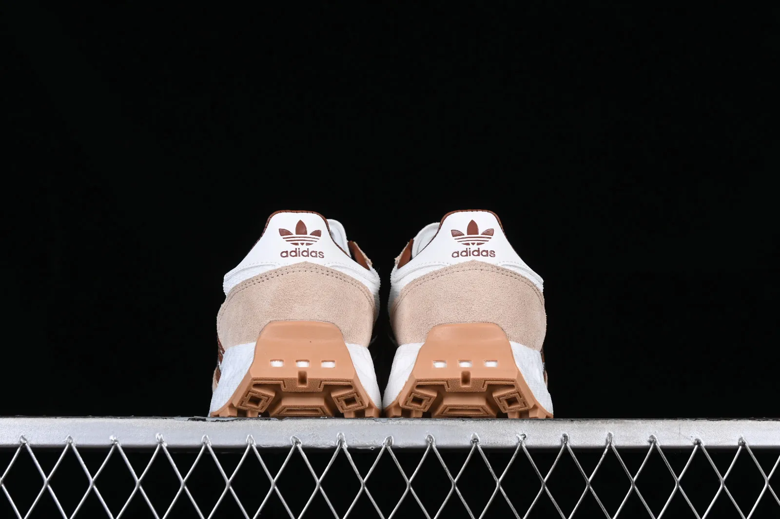 Adidas Originals Retropy E5 Brown Cloud White IH5188