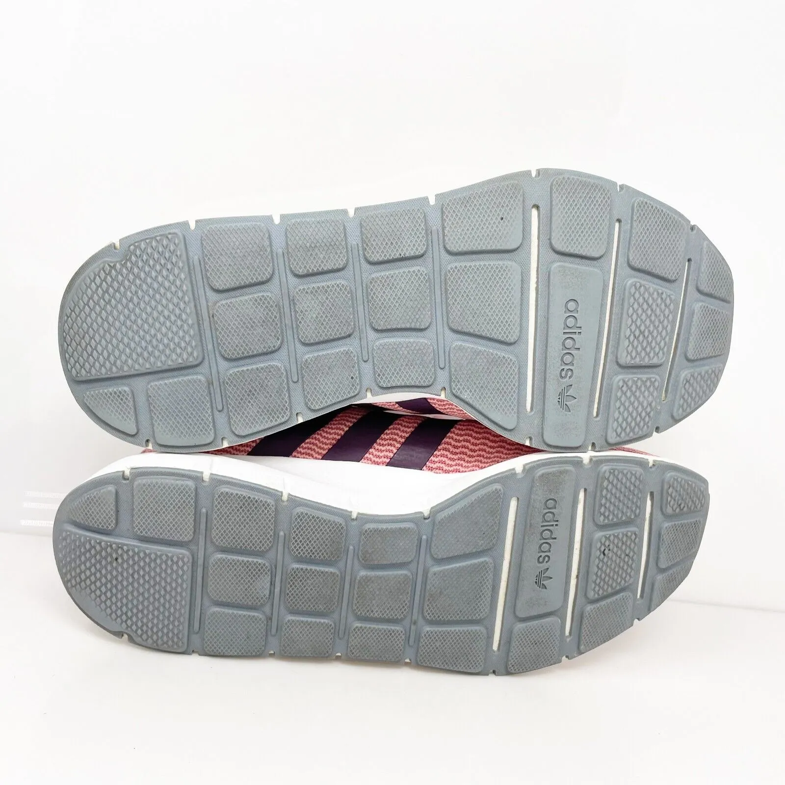 Adidas Womens Swift Run B37718 Pink Running Shoes Sneakers Size 8.5