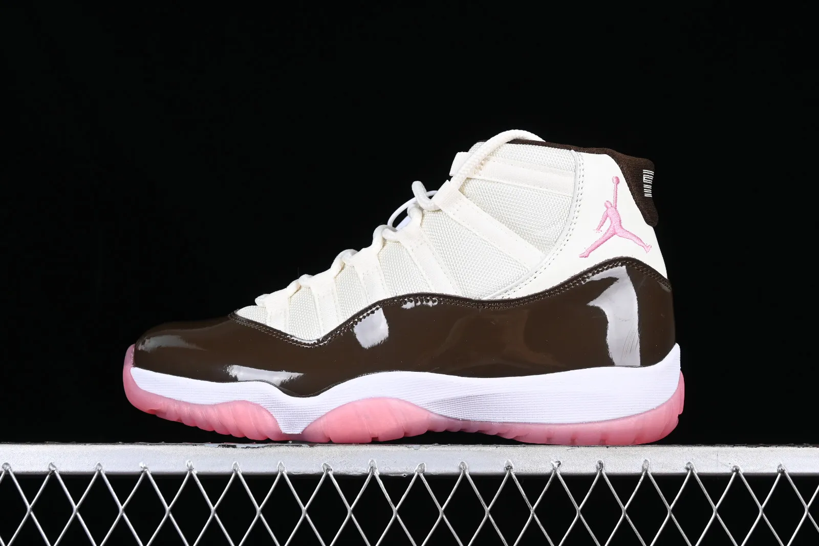 Air Jordan 11 Neapolitan Black Brown Pink White CT8012-126