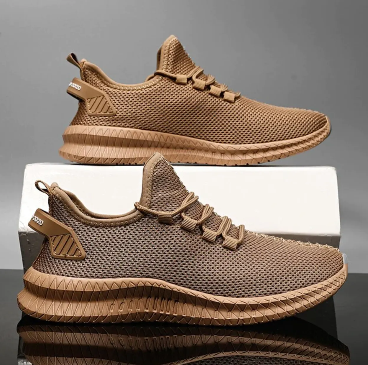ARON - Sneakers aérées et confortables