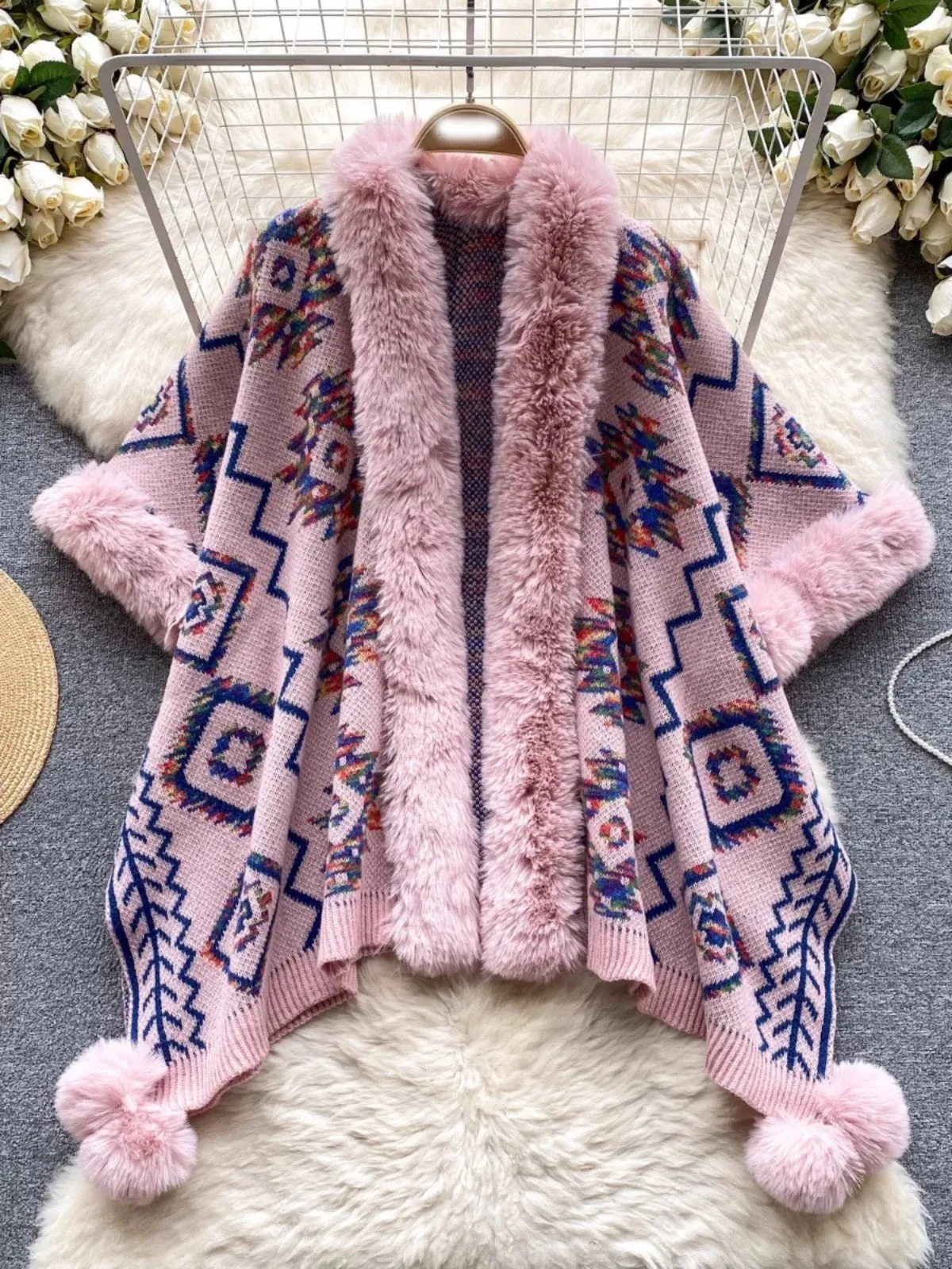 Autumn and winter shawl thickened warm cashmere versatile knitted cardigan cape bat-style fur collar jacquard cape