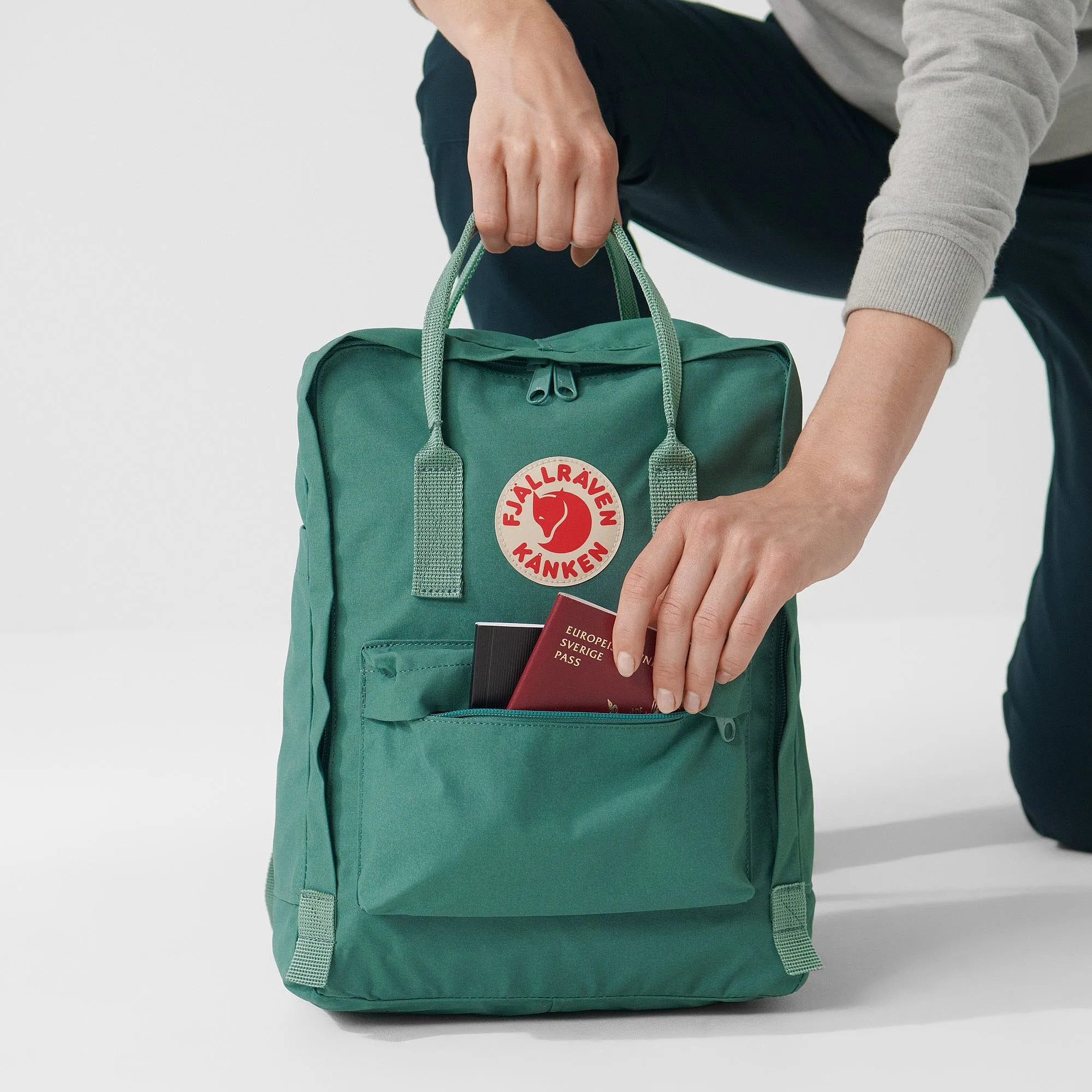 backpack Fjällräven Kanken - 631/Foliage Green