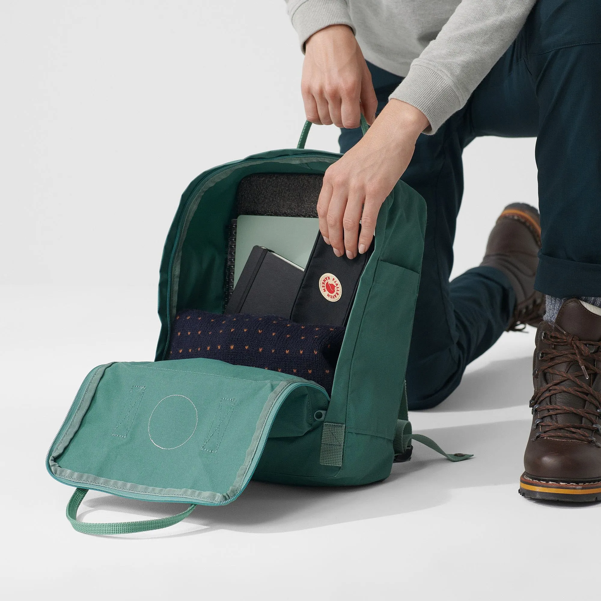 backpack Fjällräven Kanken - 631/Foliage Green