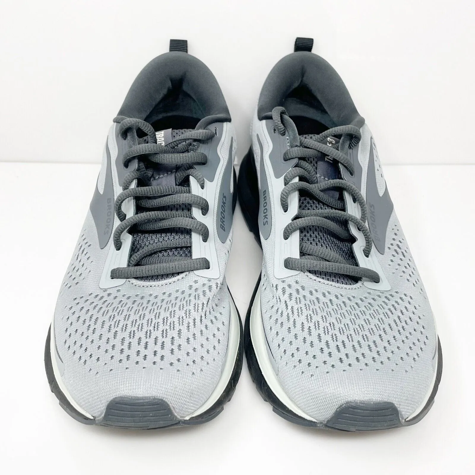 Brooks Mens Trace 3 1104121D049 Gray Running Shoes Sneakers Size 8 D