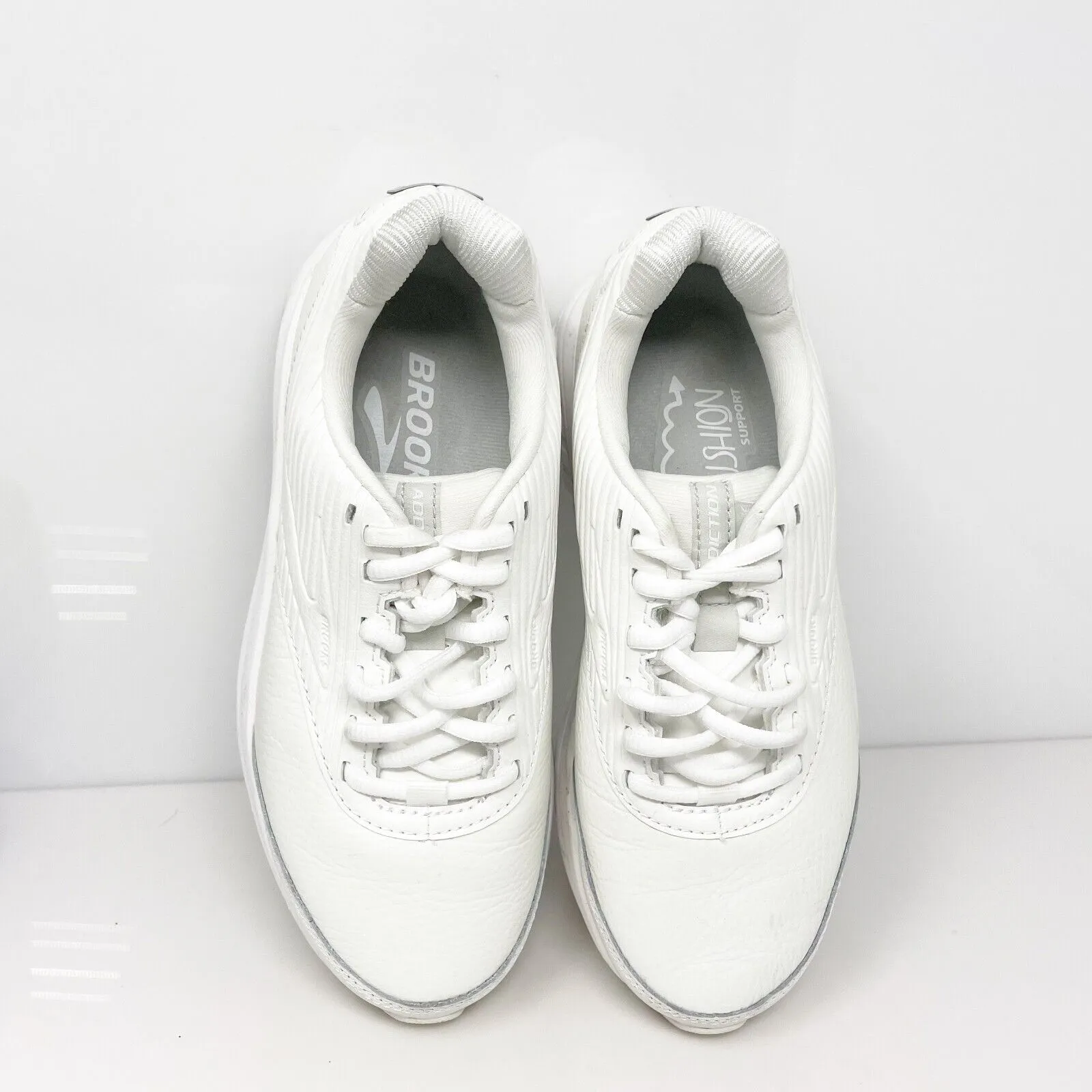 Brooks Womens Addiction Walker 2 1203071B142 White Running Shoes Sneakers Sz 6 B