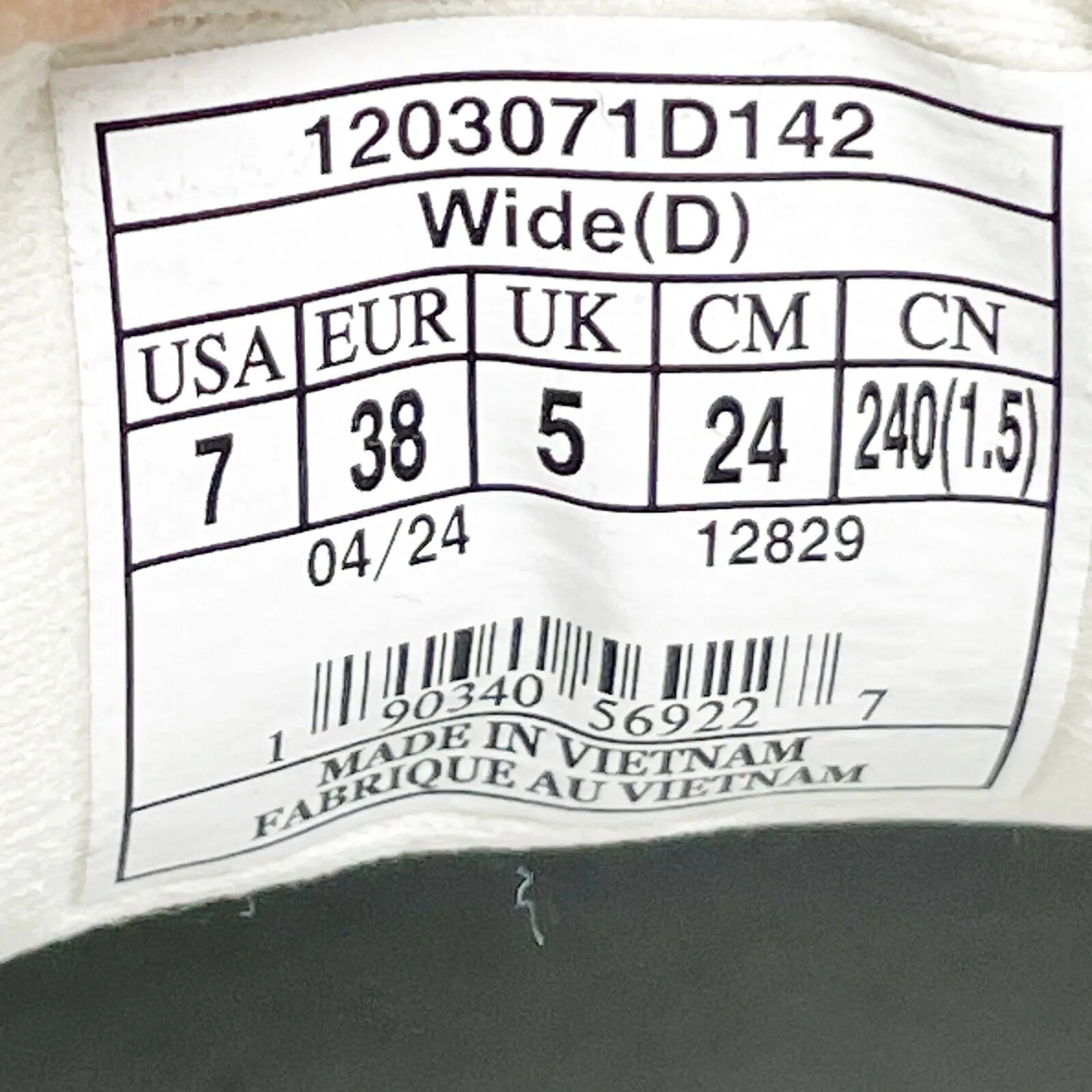 Brooks Womens Addiction Walker 2 1203071D142 White Running Shoes Sneakers Sz 7 D