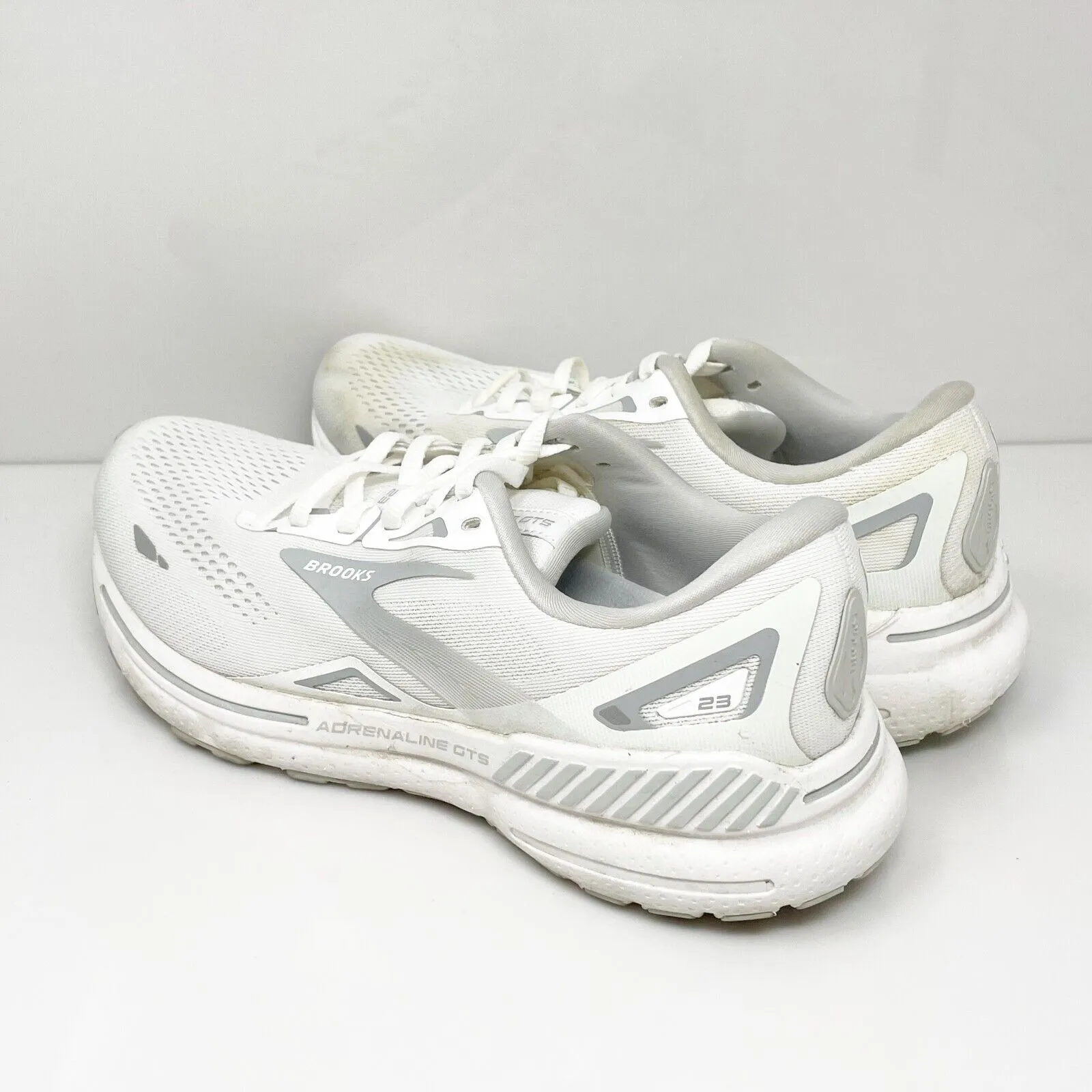 Brooks Womens Adrenaline GTS 23 1203811B104 White Running Shoes Sneakers Sz 10 B