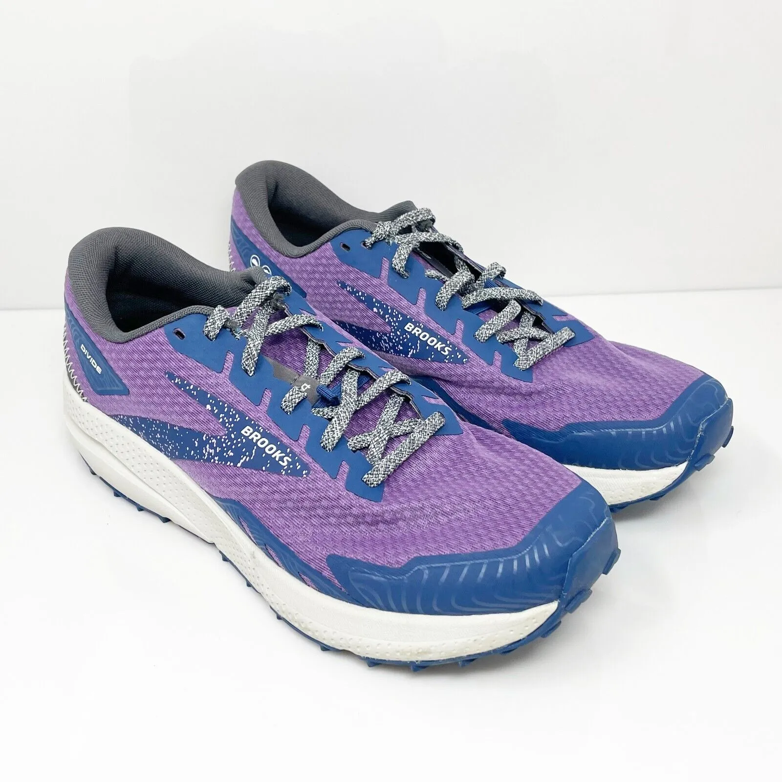 Brooks Womens Divide 4 1203941B582 Purple Running Shoes Sneakers Size 10 B