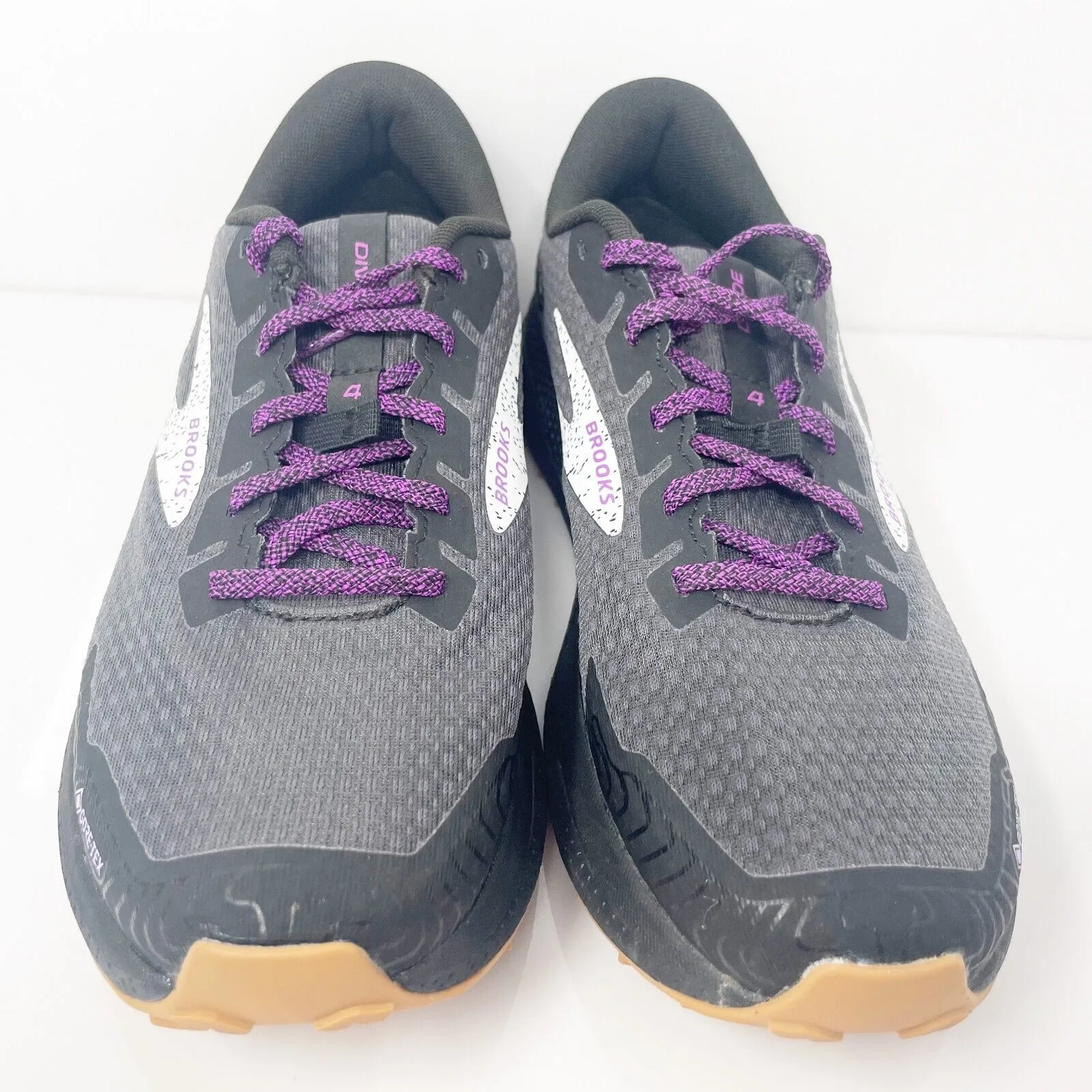 Brooks Womens Divide 4 GTX 1203931B073 Black Running Shoes Sneakers Size 8.5 B