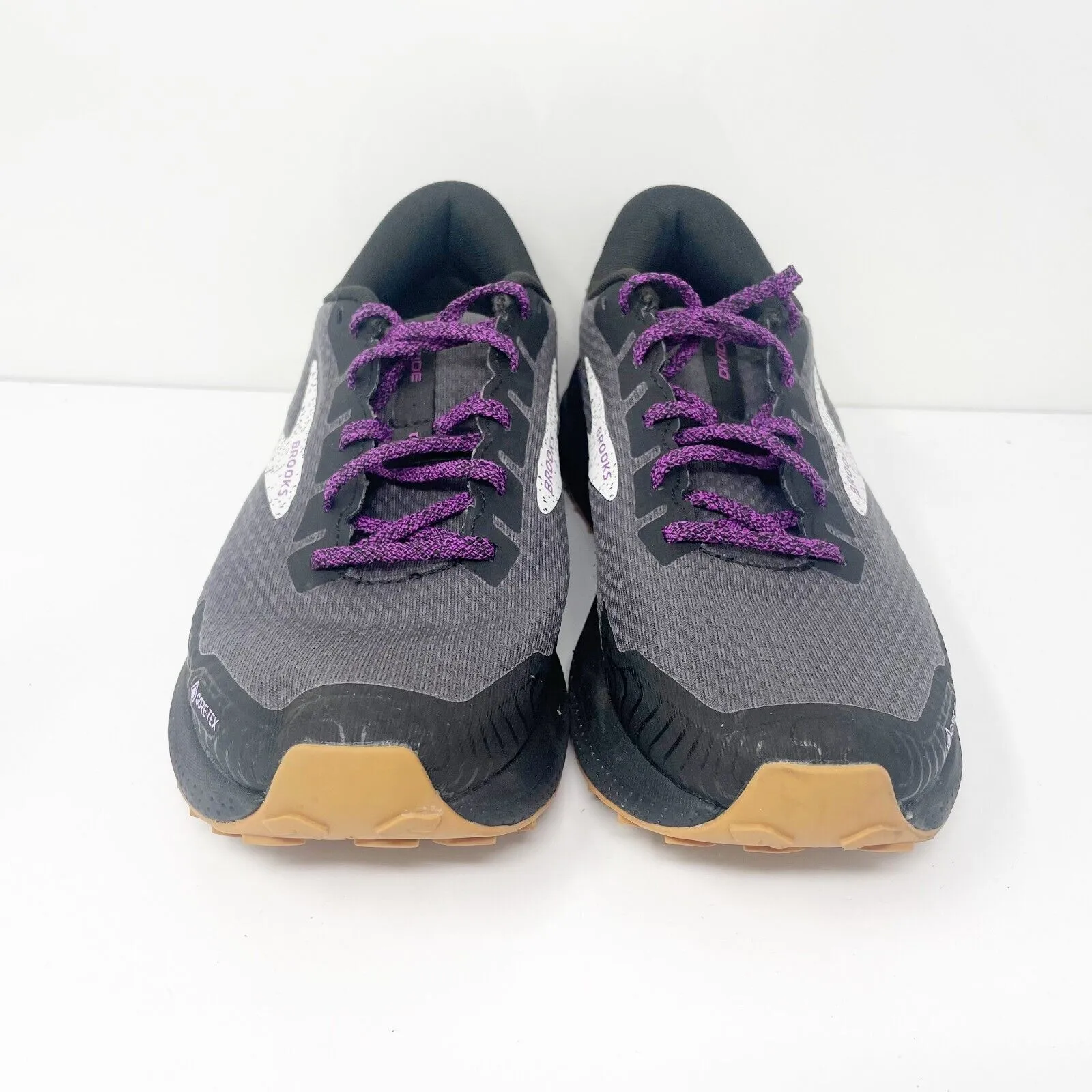 Brooks Womens Divide 4 GTX 1203931B073 Black Running Shoes Sneakers Size 9 B