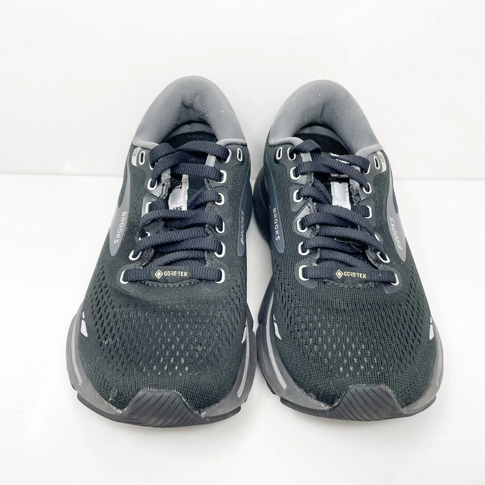 Brooks Womens Ghost 15 GTX 1203821B022 Black Running Shoes Sneakers Size 6 B