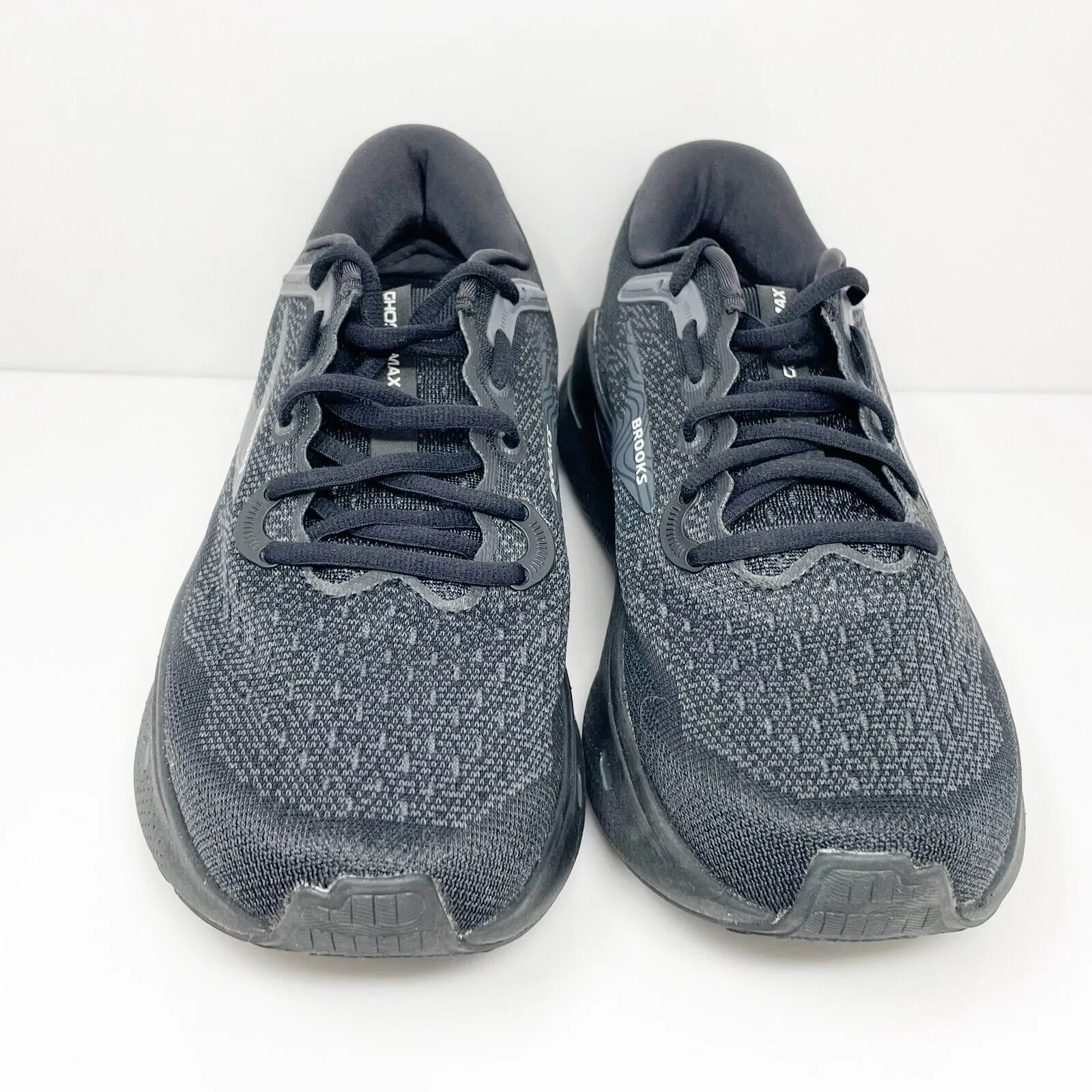 Brooks Womens Ghost Max 1203951B020 Black Running Shoes Sneakers Size 9.5 B