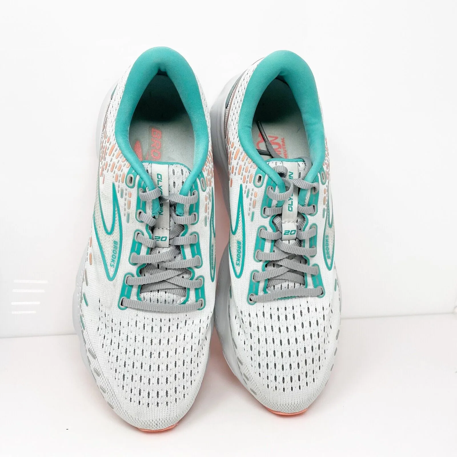 Brooks Womens Glycerin 20 1203691D061 Gray Running Shoes Sneakers Size 10 D