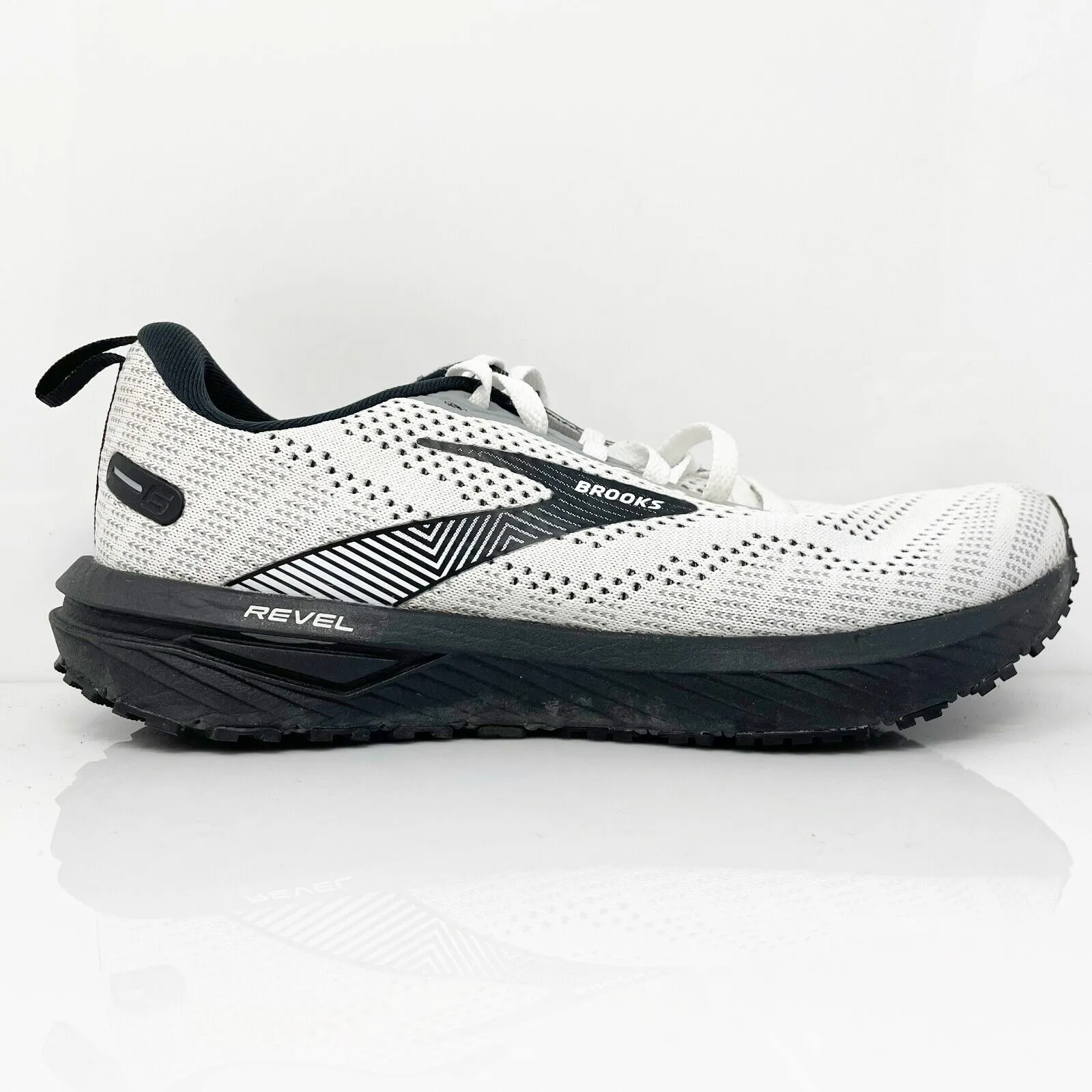 Brooks Womens Revel 6 1203861B121 White Running Shoes Sneakers Size 8.5B