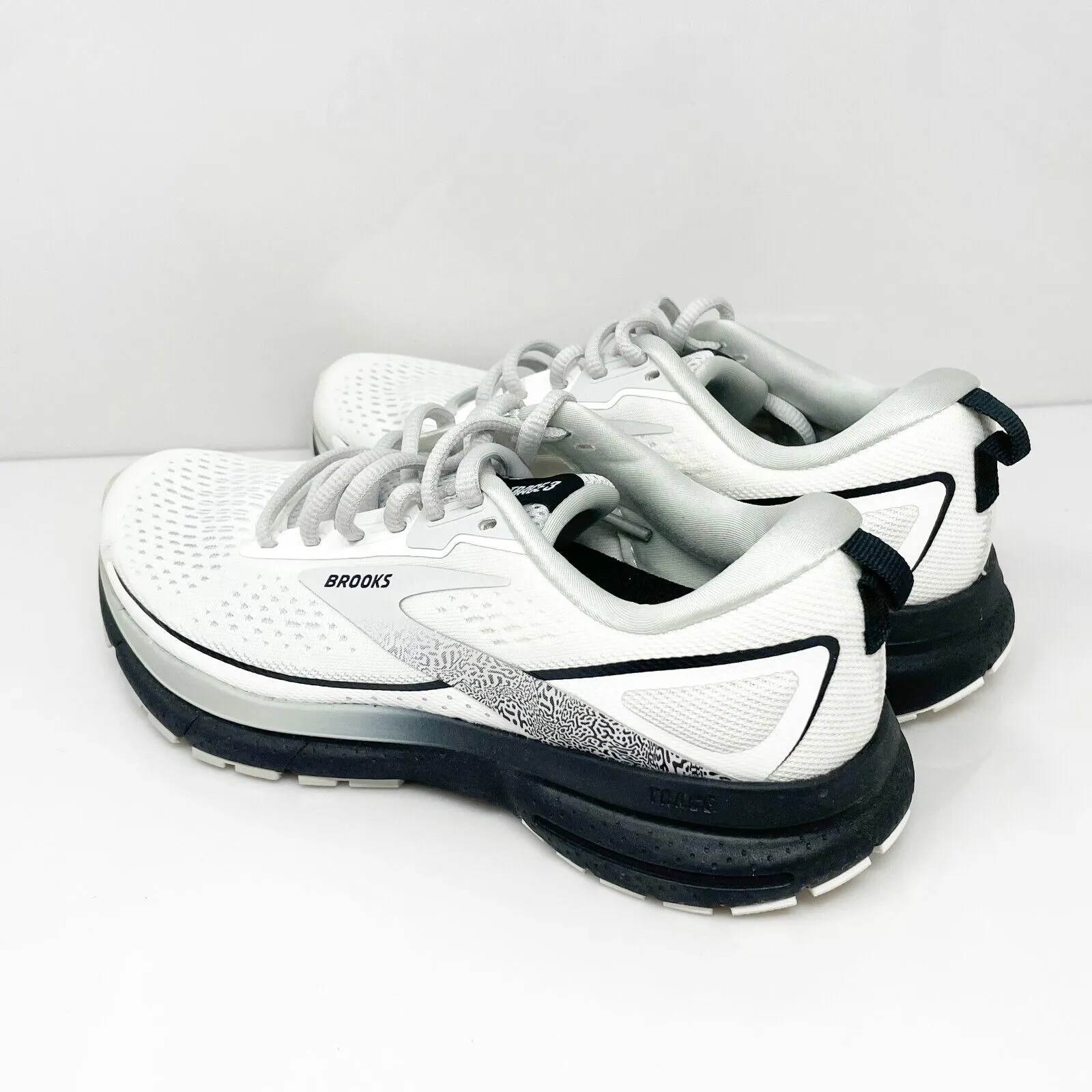 Brooks Womens Trace 3 1204011B191 White Running Shoes Sneakers Size 6.5 B