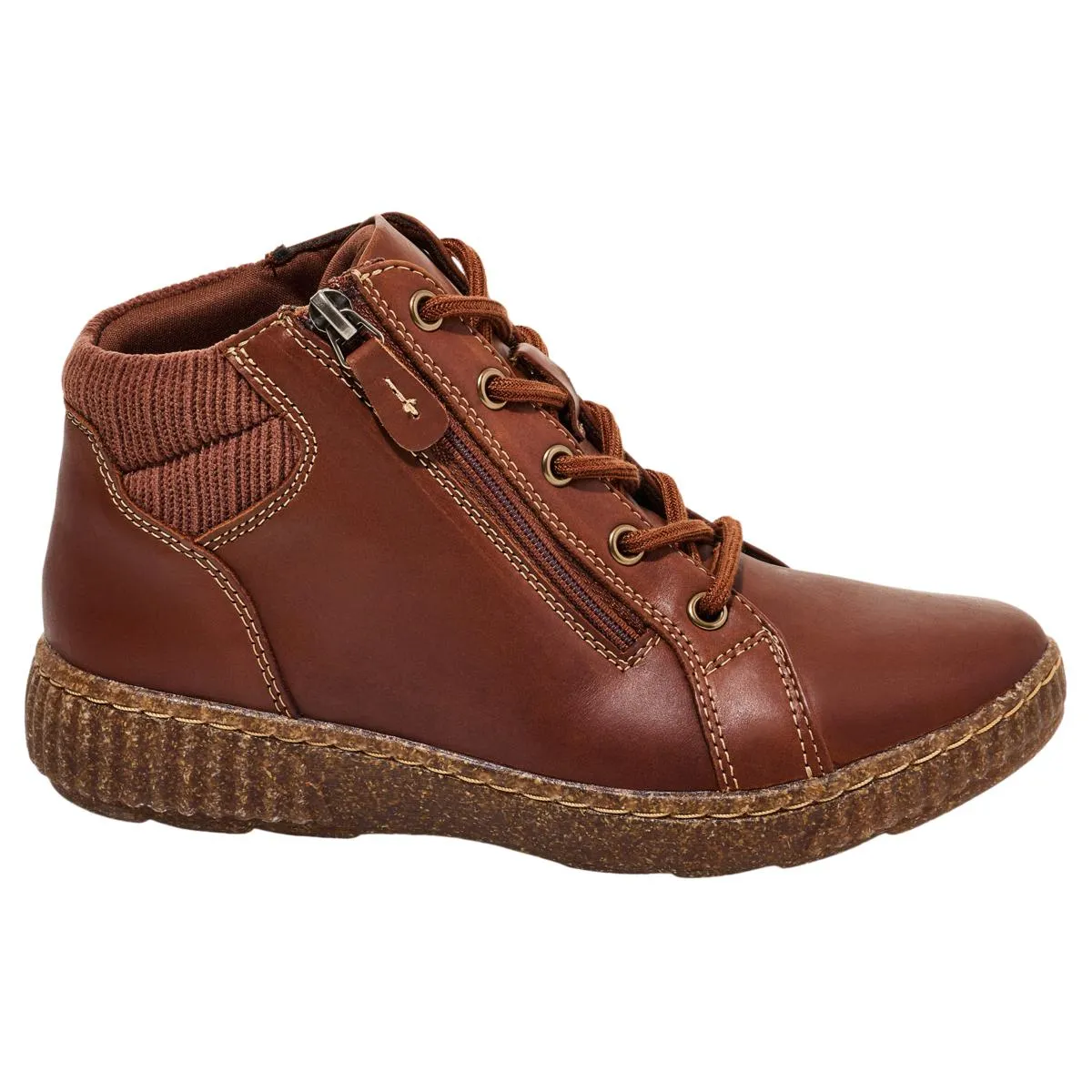      Clarks Collection Caroline Park Heritage Casual Ankle Boot     