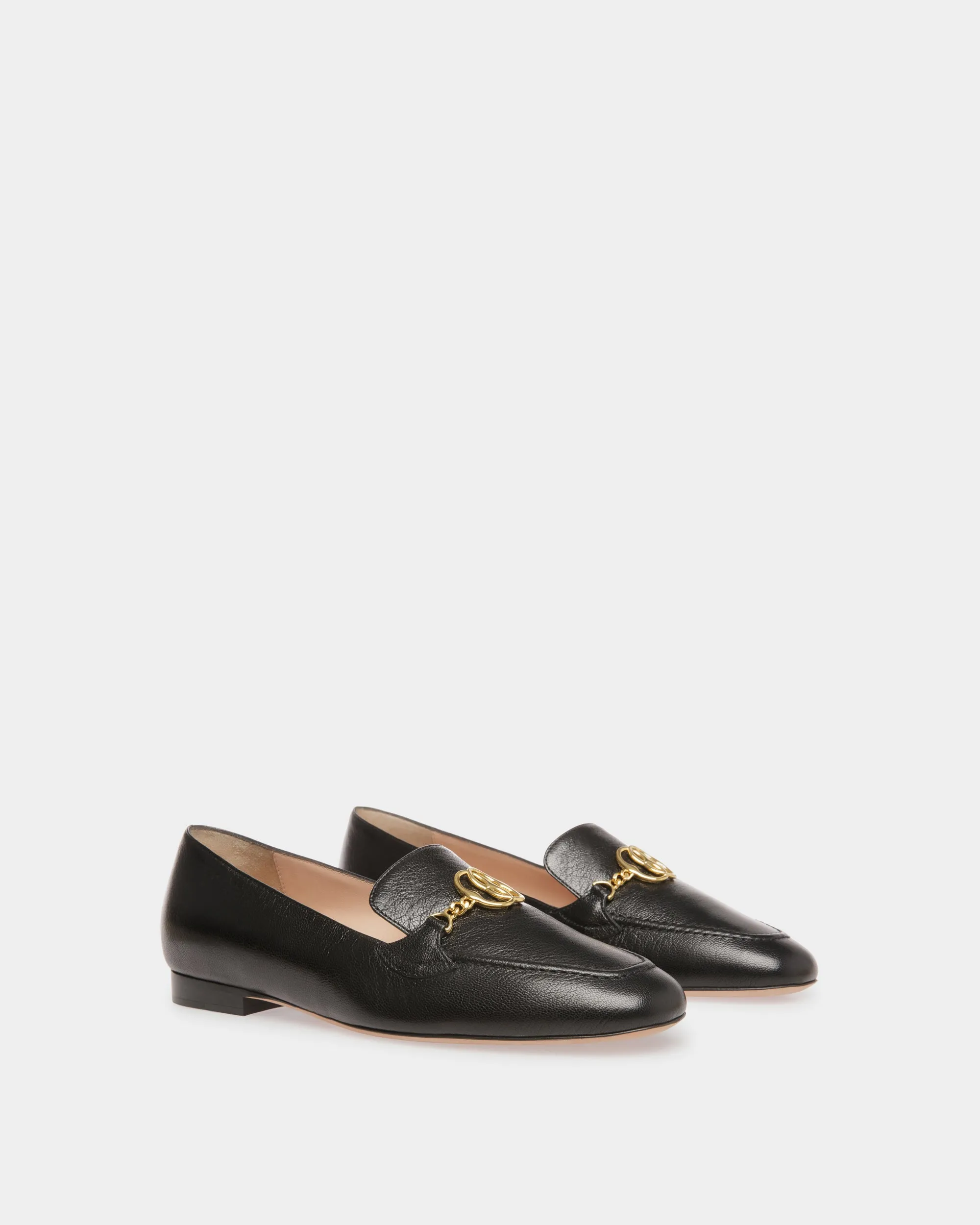 Daily Emblem Loafers In Black Leather