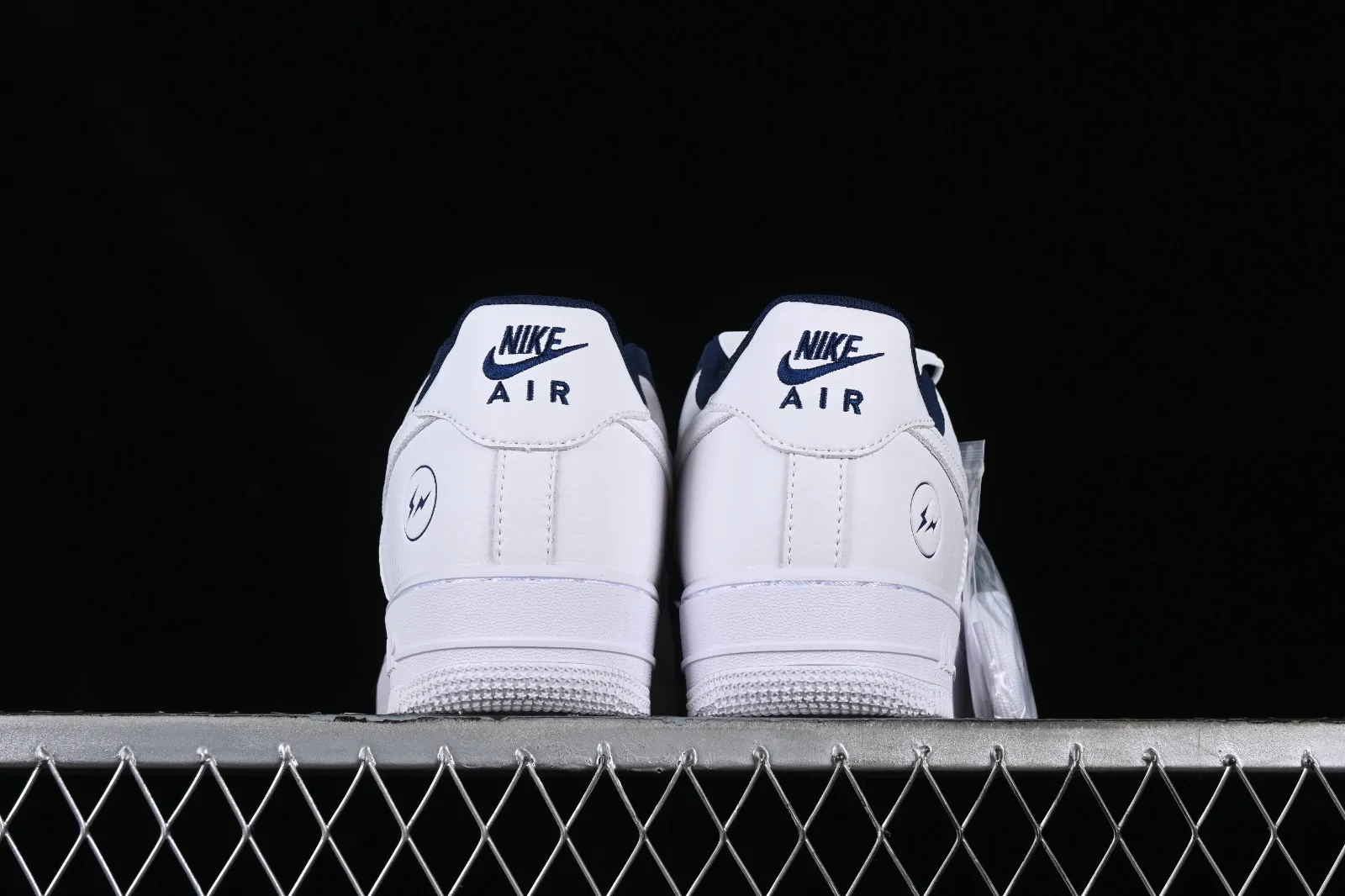 Fragment design x Nike Air Force 1 07 Low White Dark Blue TT0801-606
