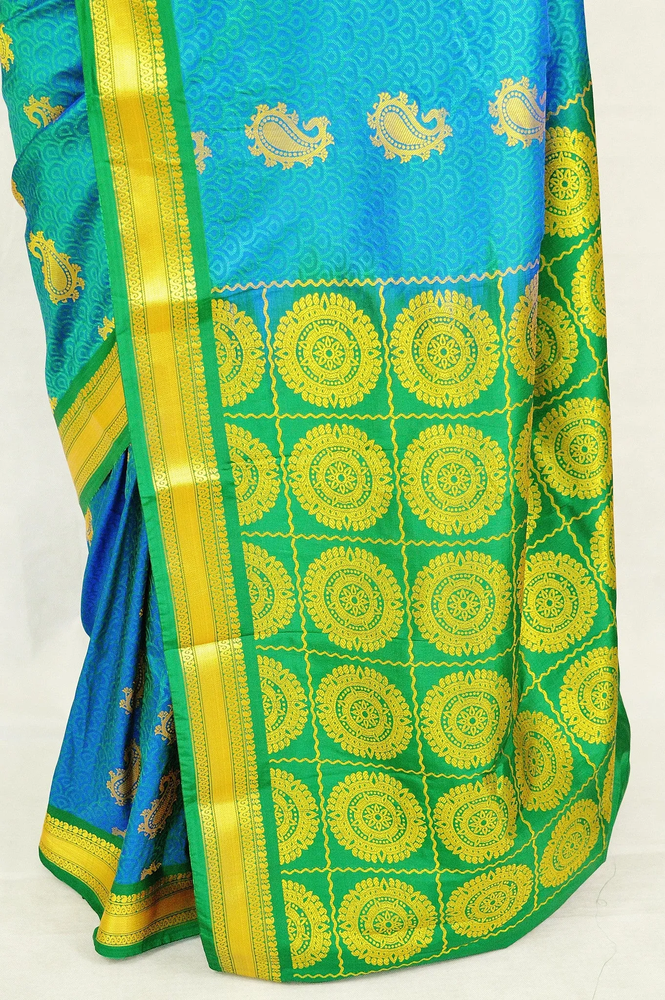 Green Shade Blue,Green & Gold Kanchipuram Silk  Saree