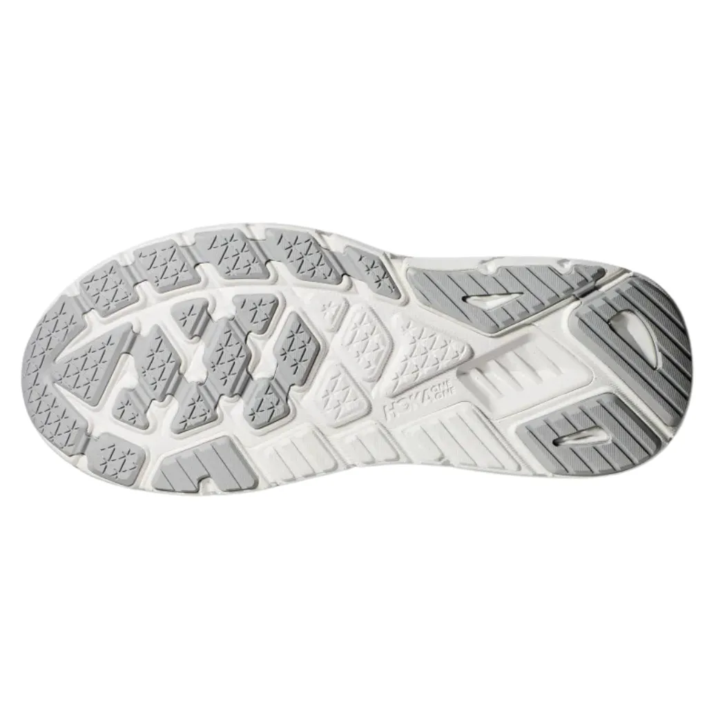 Hoka Arahi 7