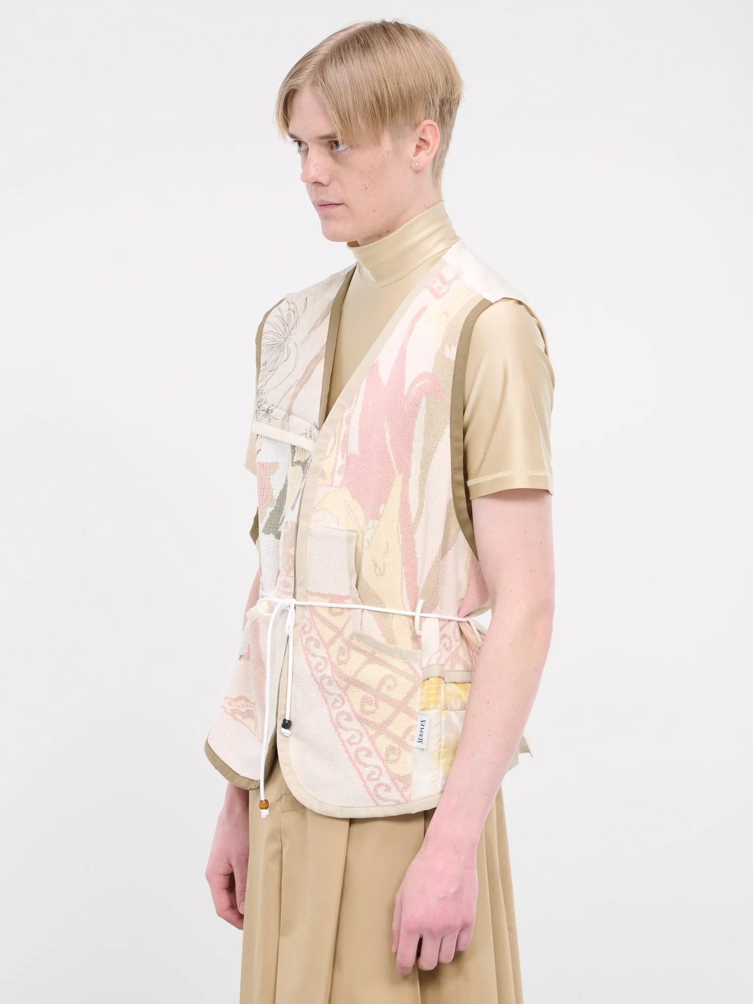 Juggler Vest (R28015637-LM37-BEIGE)