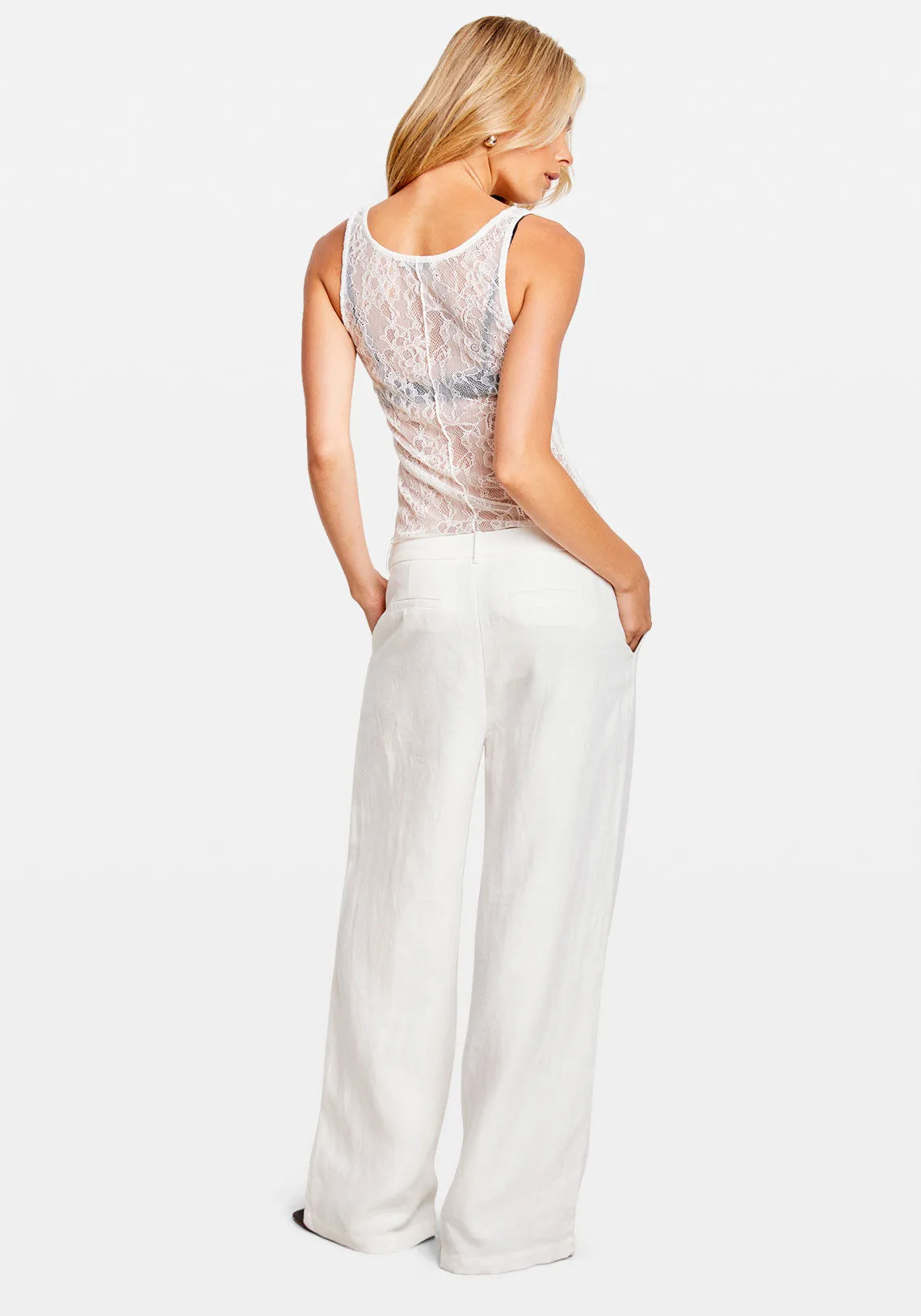 LACE SCOOP TANK WHITE