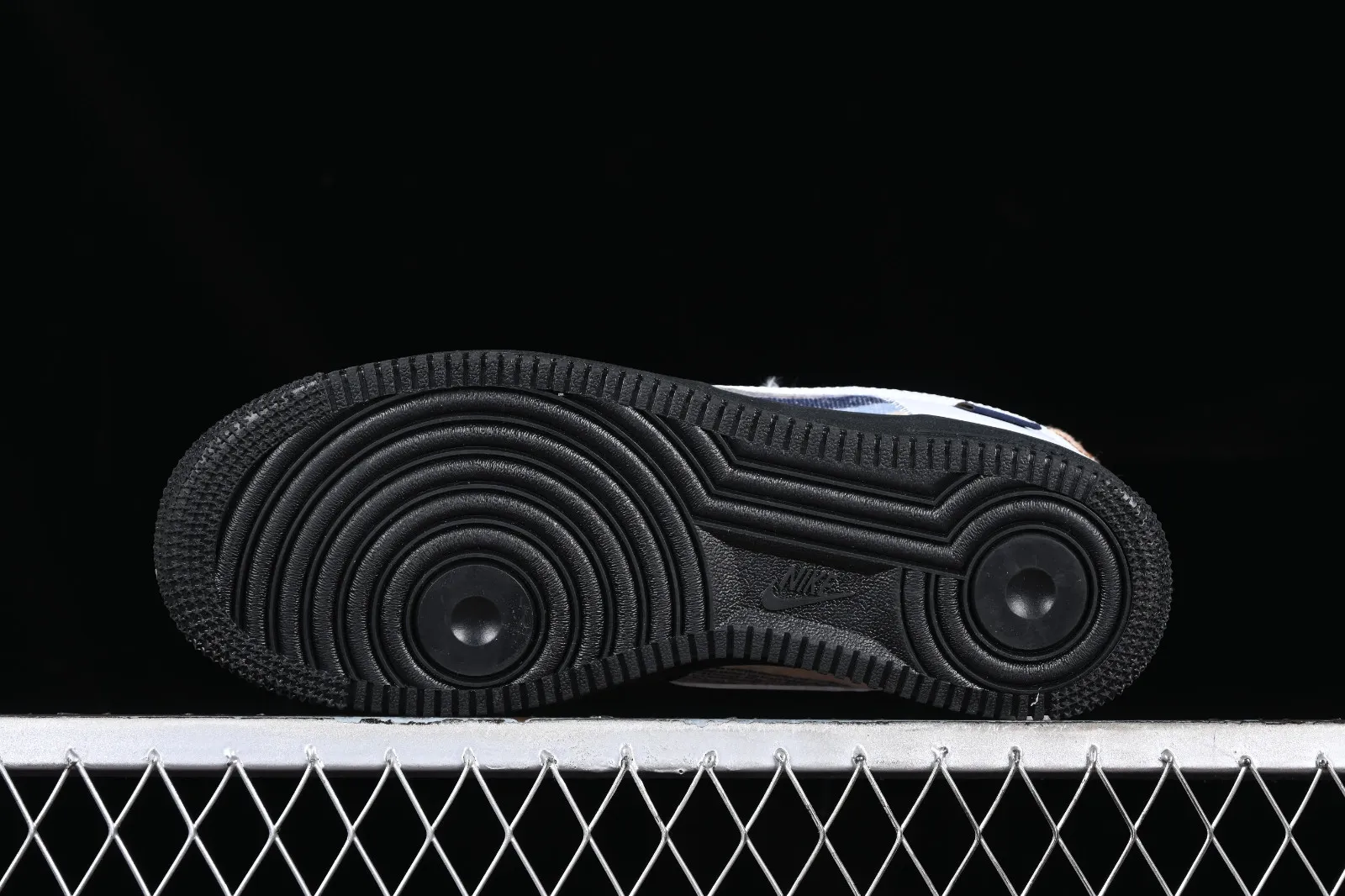 Nike Air Force 1 07 Low Black Sweater Sail CW1188-678
