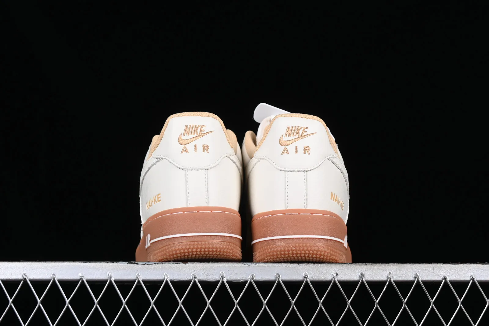 Nike Air Force 1 07 Low NAI-KE Brown Off White NK0621-988