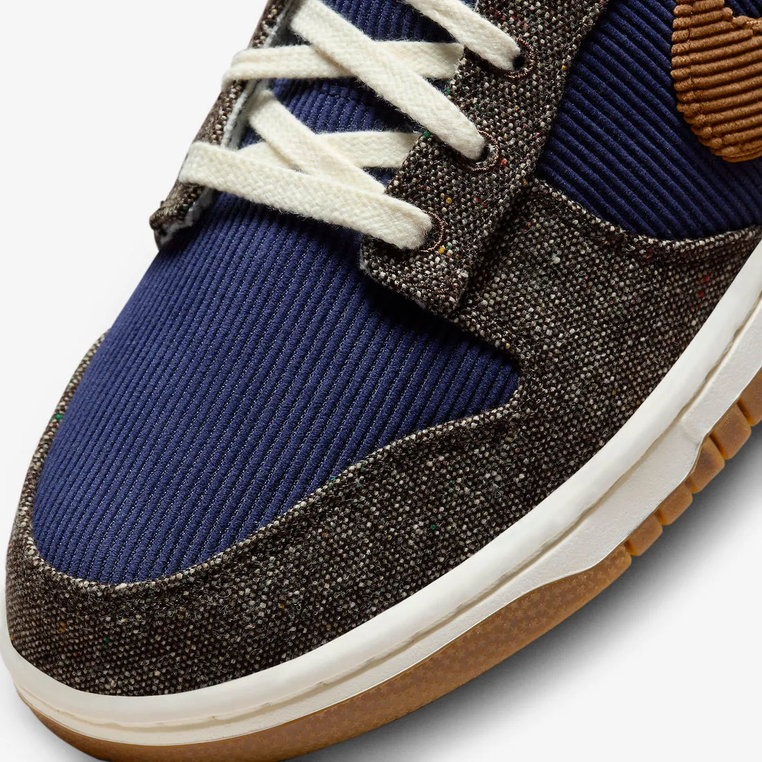 Nike SB Dunk Low Midnight Navy Ale Brown Pale Ivory FQ8746-410