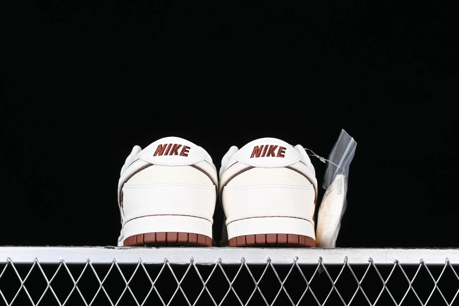 Nike SB Dunk Low TS Sail Brown Off White FC1688-112