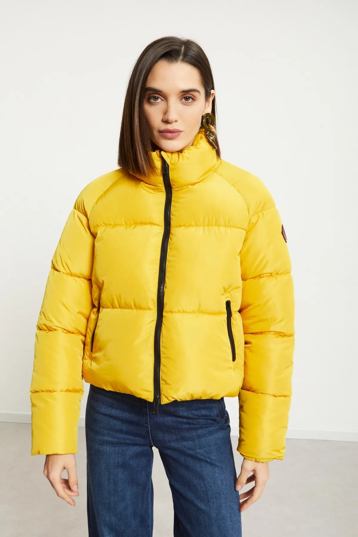 Puffer short jacket