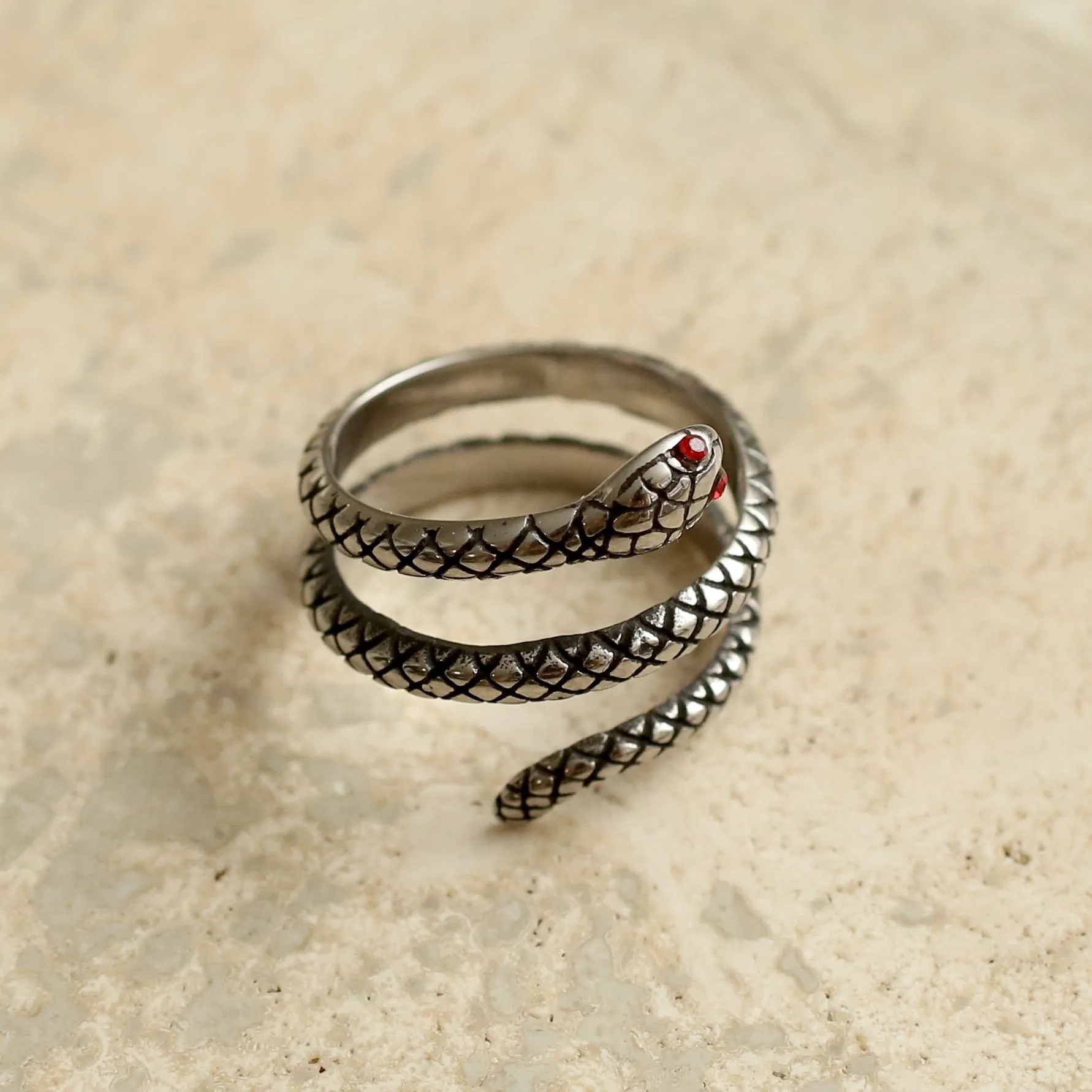 Red Eye Snake Ring