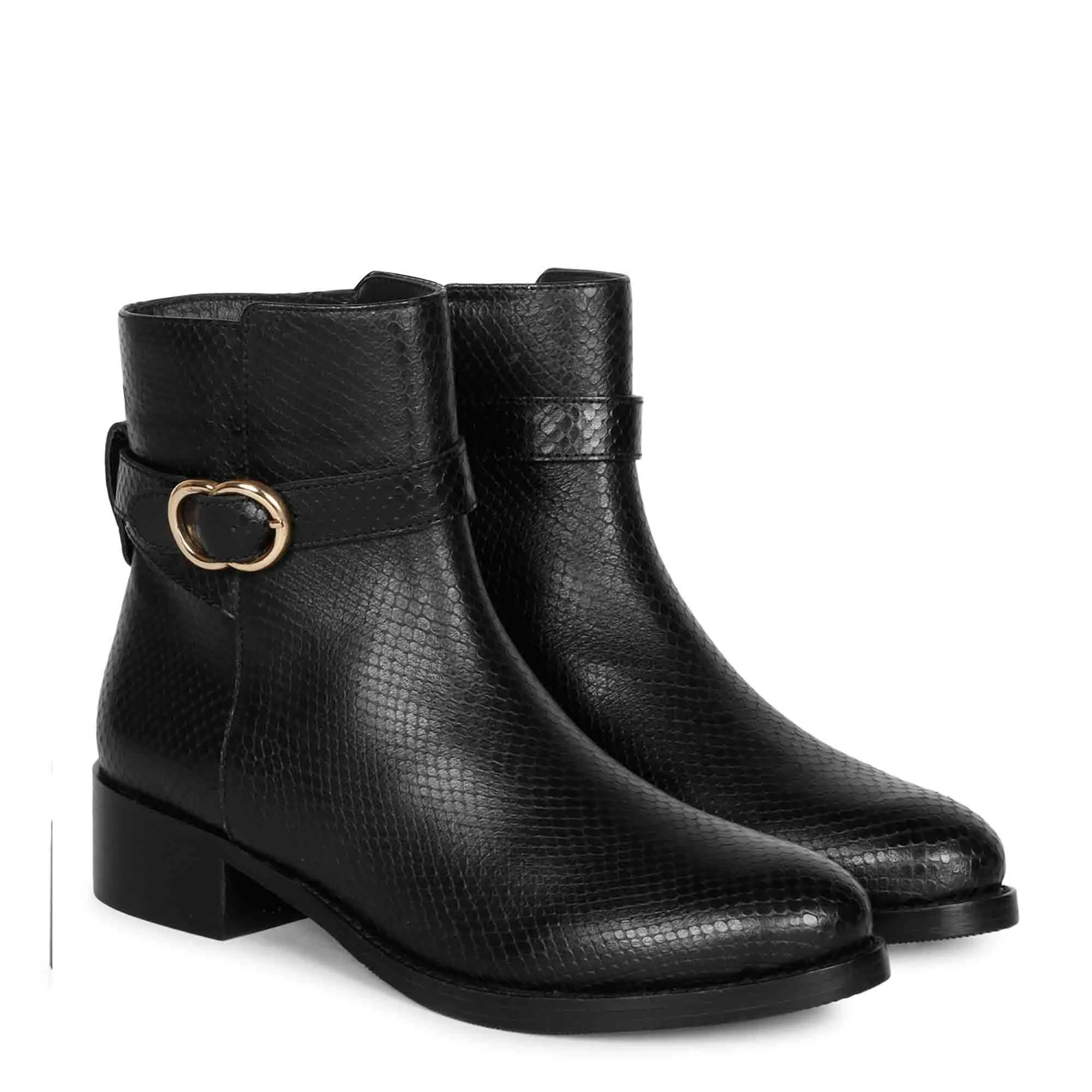 Saint Eleanor Black Leather Handcrafted Side Zippers Ankle Boots