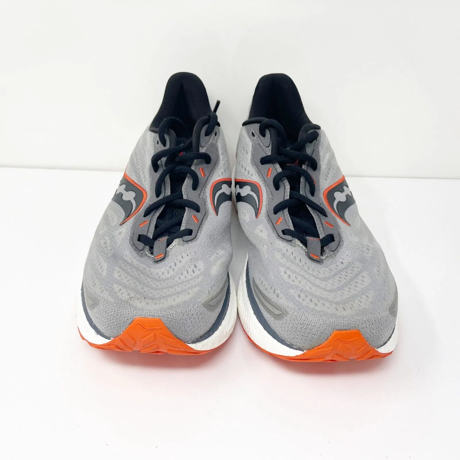 Saucony Mens Triumph 19 S20678-20 Gray Running Shoes Sneakers Size 12