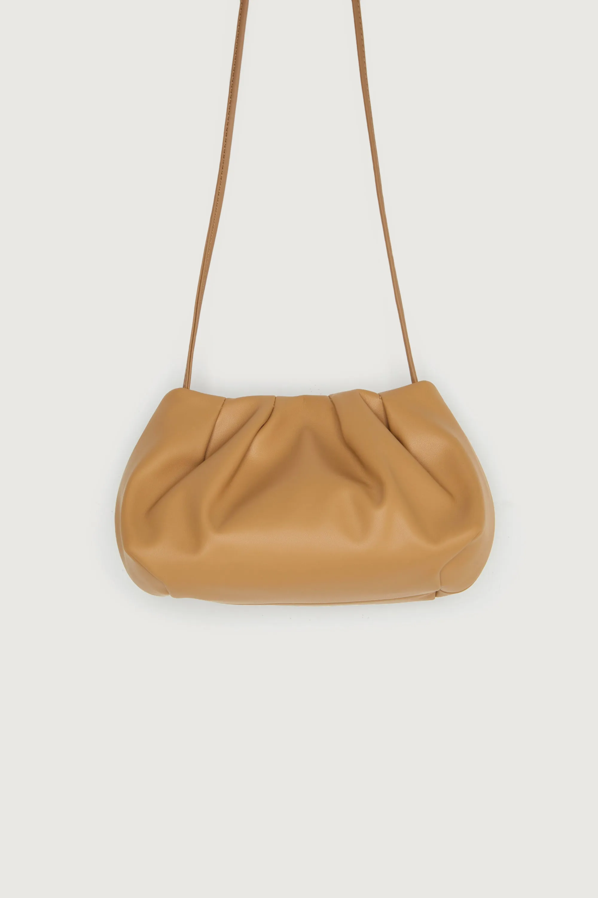 SCRUNCH TOP CLUTCH