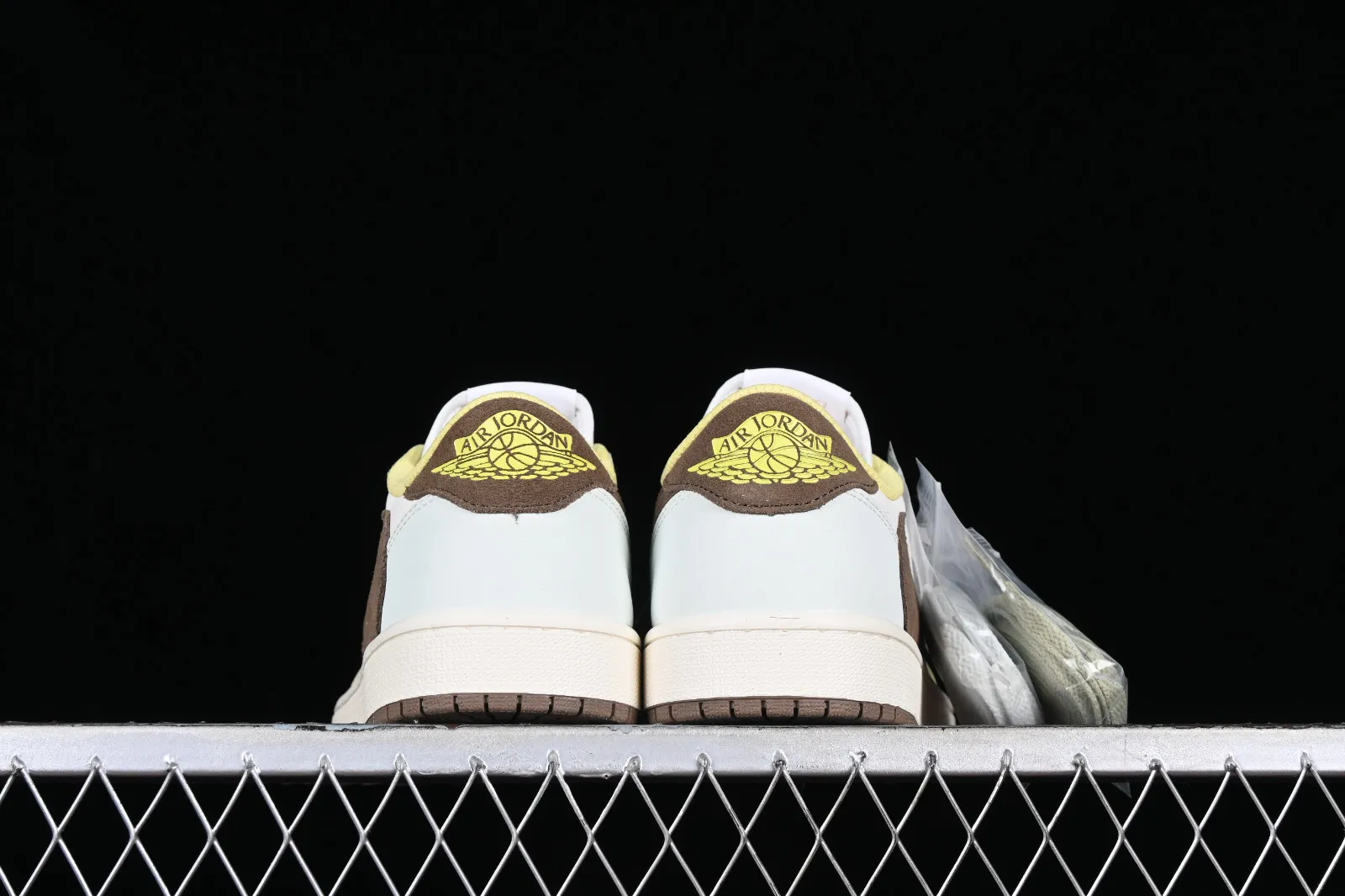 Travis Scott x Air Jordan 1 Low OG Brown Yellow Green DM7866-603