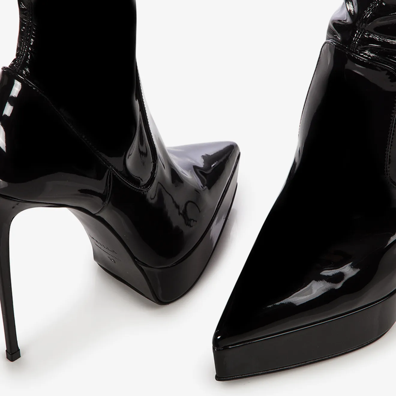 UMA THIGH-HIGH BOOT 140 mm Black stretch vinyl platform thigh-high boot