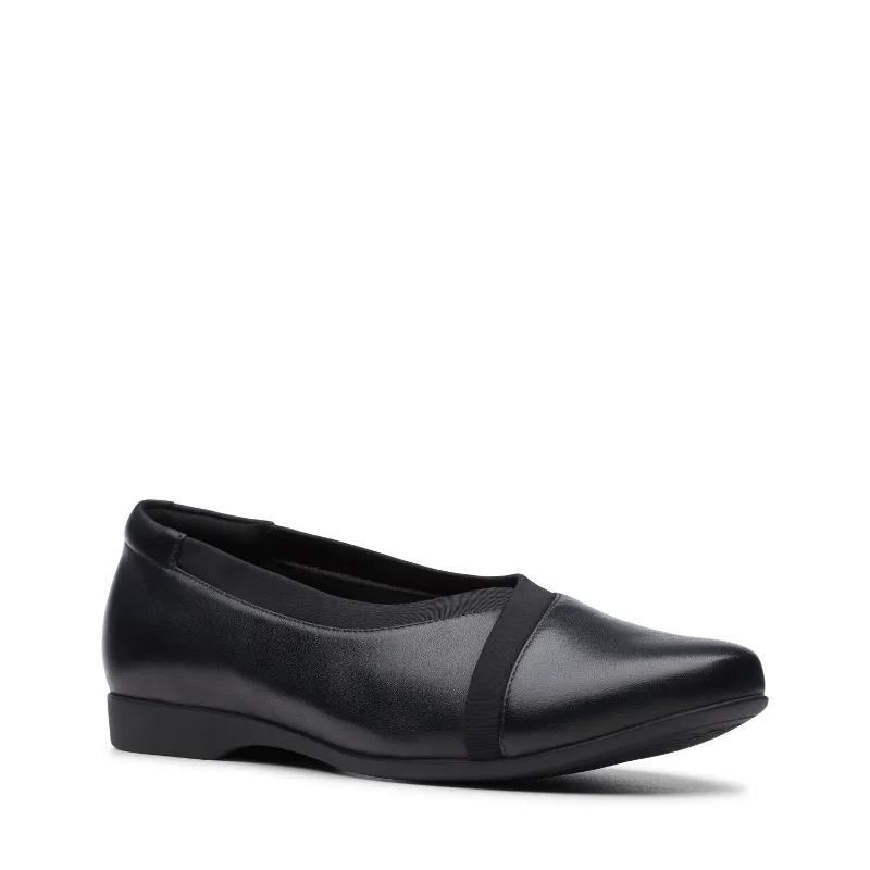 Women’s Clarks Un Darcey Ease – Black